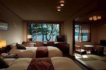 Lakeside Villa Suimeikaku Chitose  Exterior foto